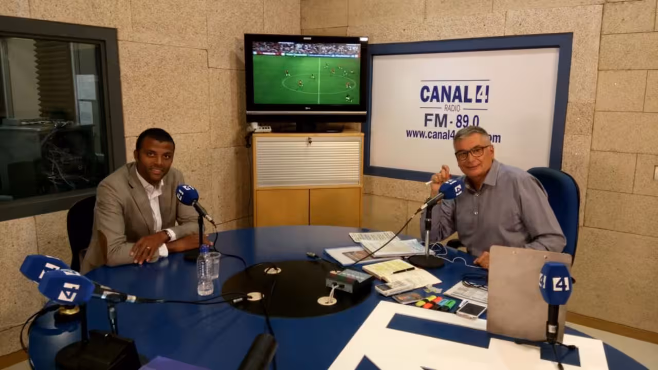 maeta molango en CANAL4 RADIO junto a Tomeu Terrassa