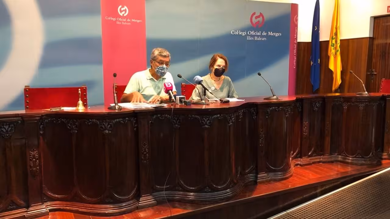 08/09/2020 Se duplican las llamadas al Teléfono de la Esperanza en Baleares, con 24 solicitantes de ayuda por temática suicida.

Las llamadas al Teléfono de la Esperanza en Baleares prácticamente se han duplicado en la primera mitad de 2020, periodo en el que un total de 1.058 personas solicitaron ayuda a la entidad, 24 de ellos por temática suicida.

SOCIEDAD ESPAÑA EUROPA ISLAS BALEARES AUTONOMÍAS
TELÉFONO DE LA ESPERANZA
