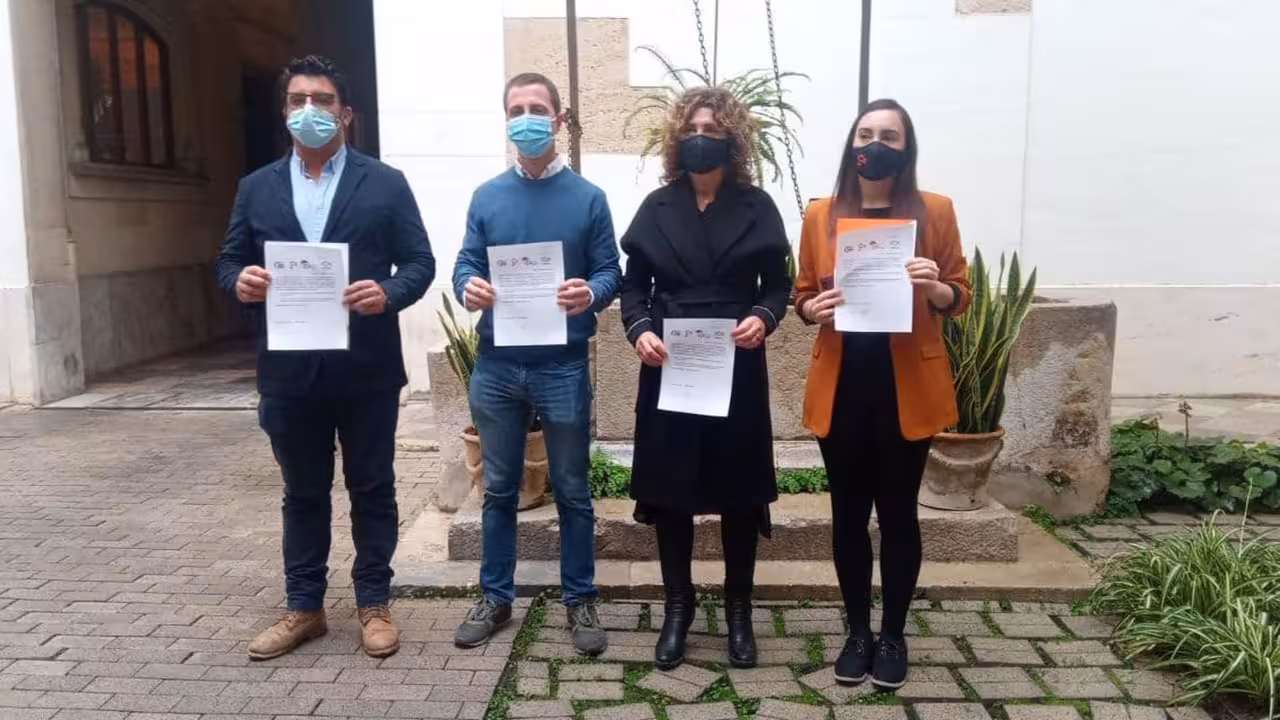 20/11/2020 Camiña tras registrar junto al resto de partidos de la oposición una solicitud de documentación para pedir copia de todos los expedientes llevados a Fiscalía y los juzgados por abusos a menores.
POLITICA ESPAÑA EUROPA ISLAS BALEARES AUTONOMÍAS
CS BALEARES