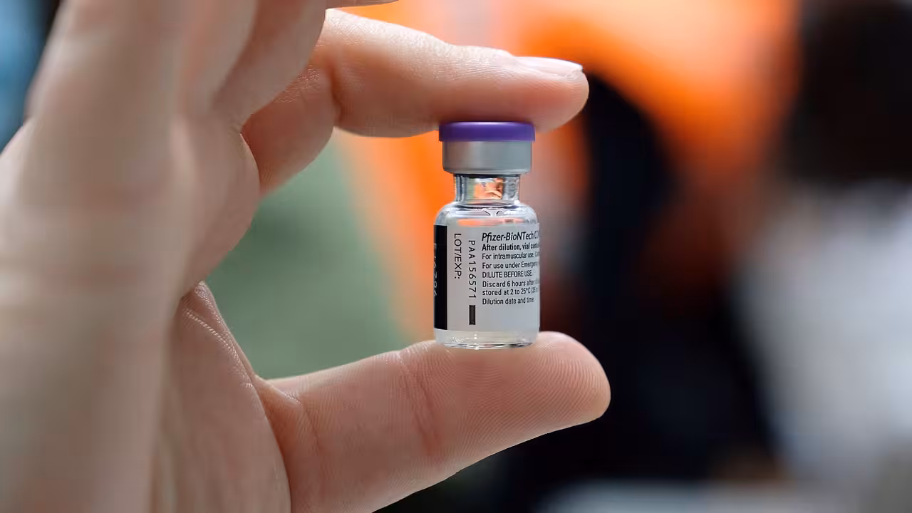 27/12/2020 Una dosis de la vacuna contra el coronavirus de Pfizer.
ESPAÑA EUROPA CATALUÑA SALUD
GOVERN