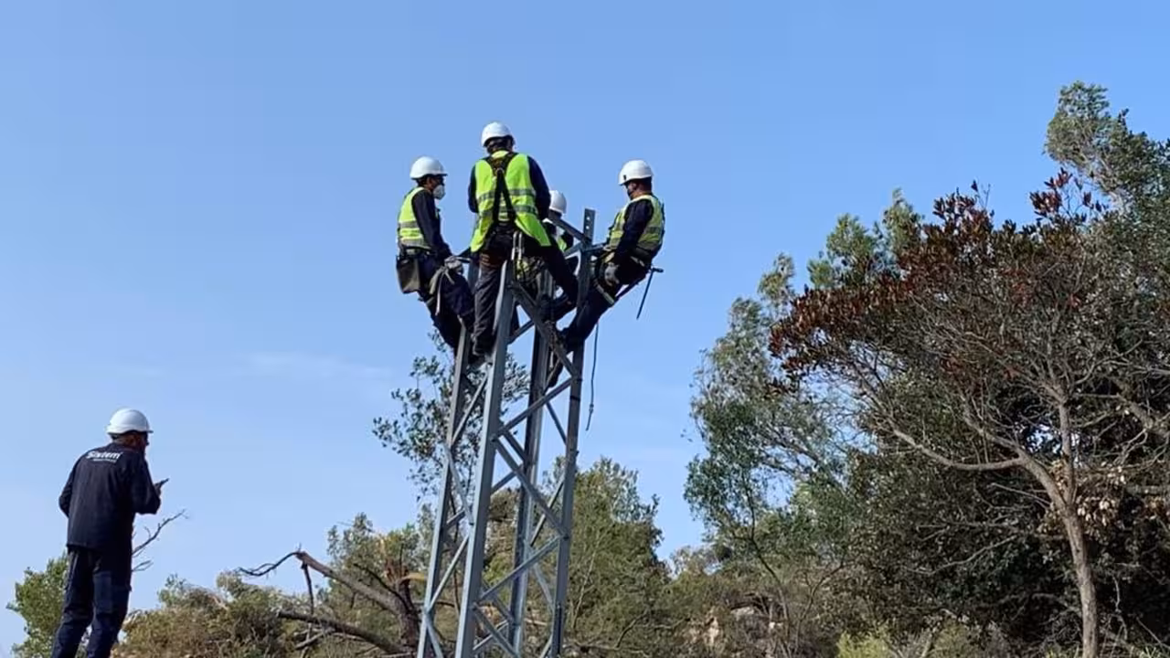 21/04/2021 Instalación de Endesa.
ECONOMIA ESPAÑA EUROPA ISLAS BALEARES AUTONOMÍAS
ENDESA