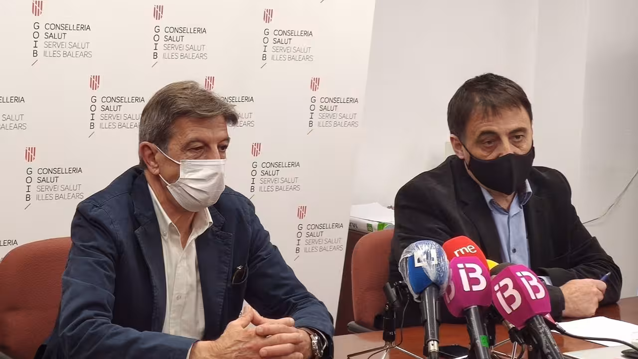 04/05/2021 AMP.- Coronavirus.- Los ciudadanos de Baleares pueden pedir cita en las farmacias desde este martes para vacunarse.

Los ciudadanos de Baleares pueden pedir cita en una de las 442 farmacias de la comunidad desde este martes para vacunarse frente a la COVID-19, gracias a un acuerdo que ha alcanzado el Servicio de Salud con el Colegio Oficial de Farmacéuticos de Baleares (Cofib).

SALUD ESPAÑA EUROPA ISLAS BALEARES AUTONOMÍAS
CAIB