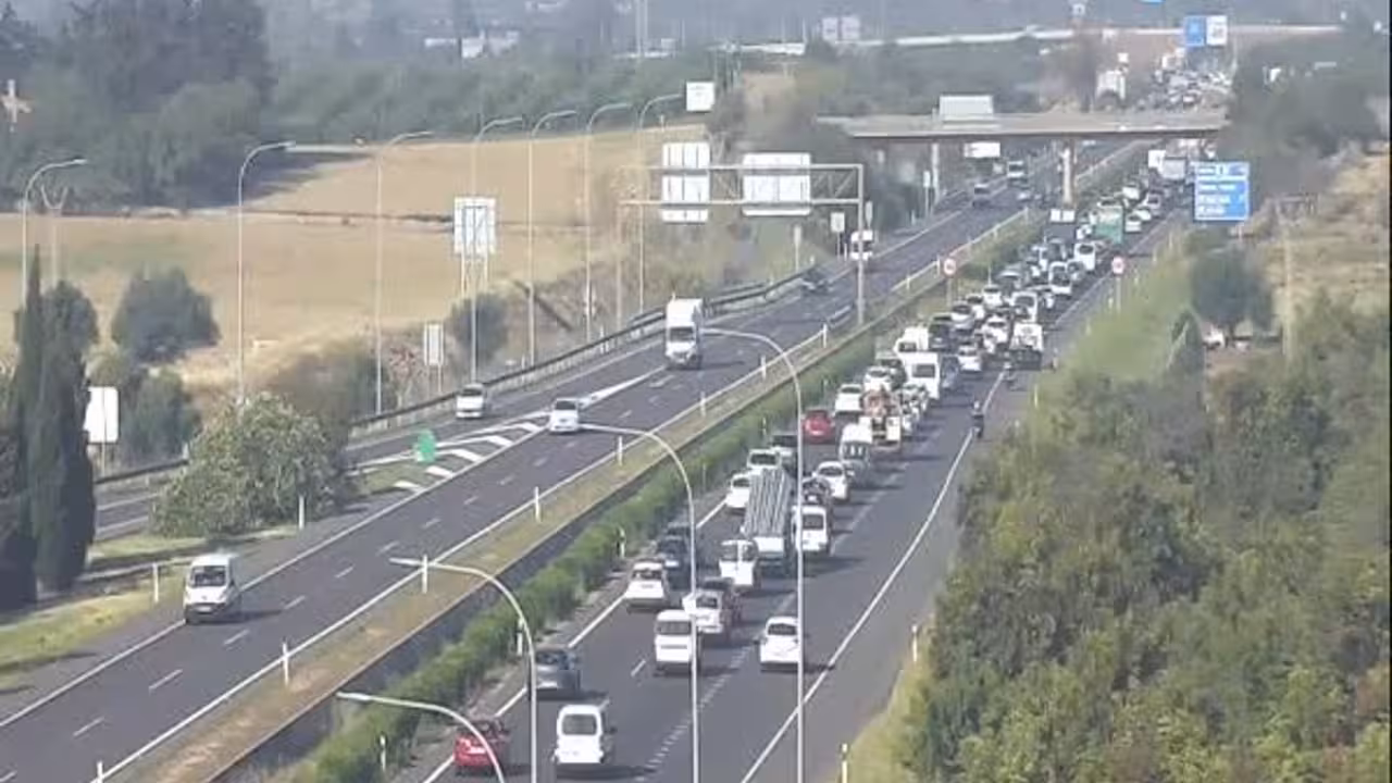 08-06-2021 Retenciones en la autopista de Inca por un accidente este martes.
SOCIEDAD ESPAÑA EUROPA ISLAS BALEARES AUTONOMÍAS
DGT