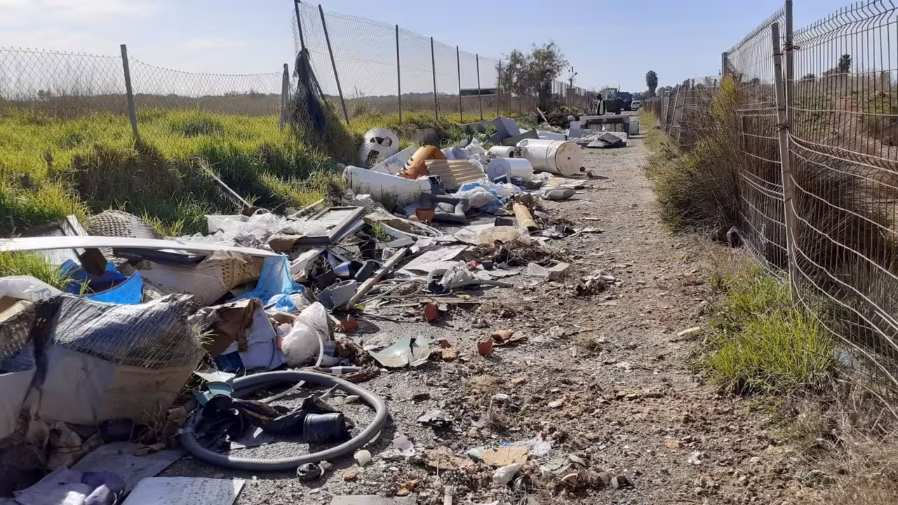 09-11-2020 Emaya y Bricomart colaboran para prevenir el vertido de residuos de construcción.

Emaya y Bricomart ha llevado a cabo una colaboración en la que han informado a los clientes de la empresa de material de bricolaje sobre la correcta gestión de los residuos de construcción, obras y reformas domésticas.

POLITICA ESPAÑA EUROPA ISLAS BALEARES AUTONOMÍAS
AYUNTAMIENTO DE PALMA