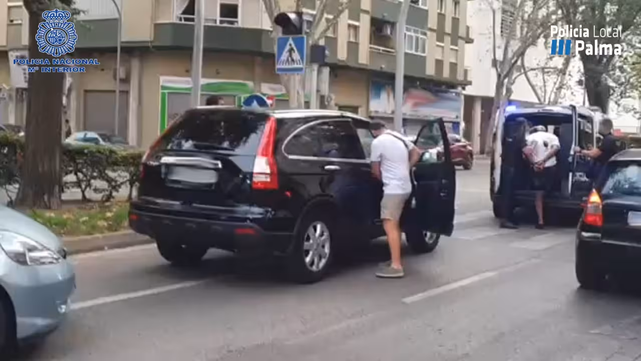 27-08-2021 Detención del sospechoso de traficar con droga mediante el método de 'tele-coca'
SOCIEDAD ESPAÑA EUROPA ISLAS BALEARES AUTONOMÍAS
POLICÍA NACIONAL