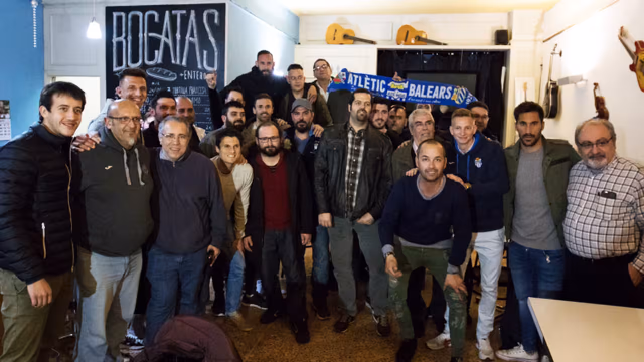 Louis Robles en la Penya Blanquerna