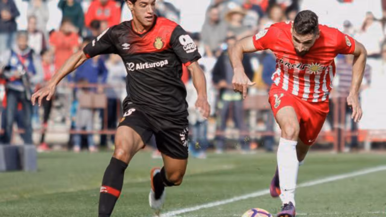 Salomao ante el Almería