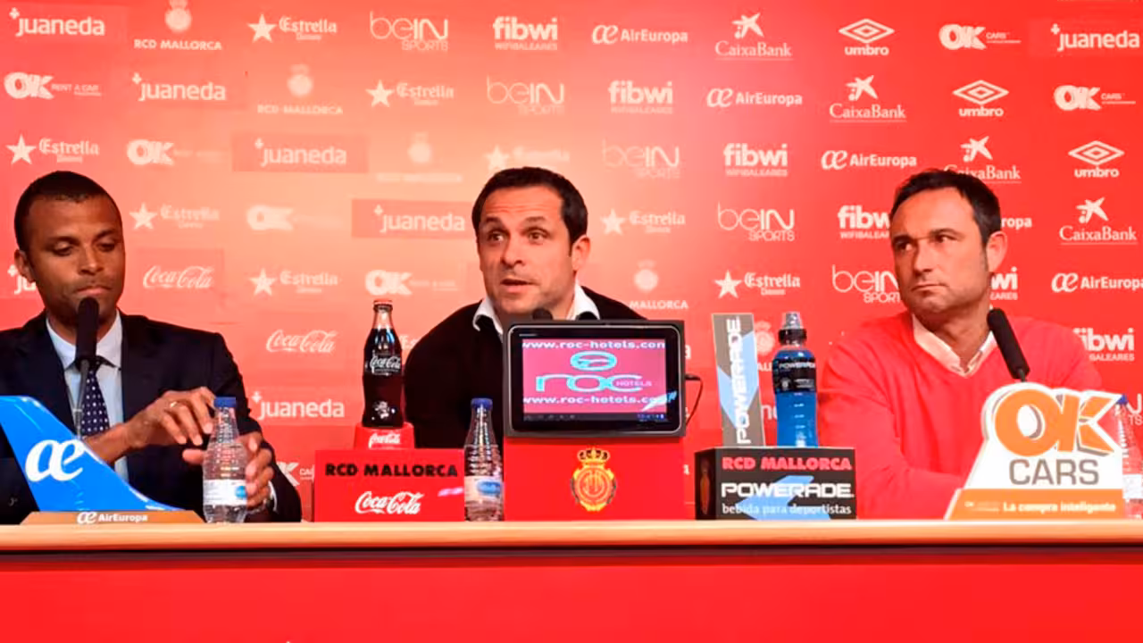 Sergi Barjuan fue presentado en Son Moix