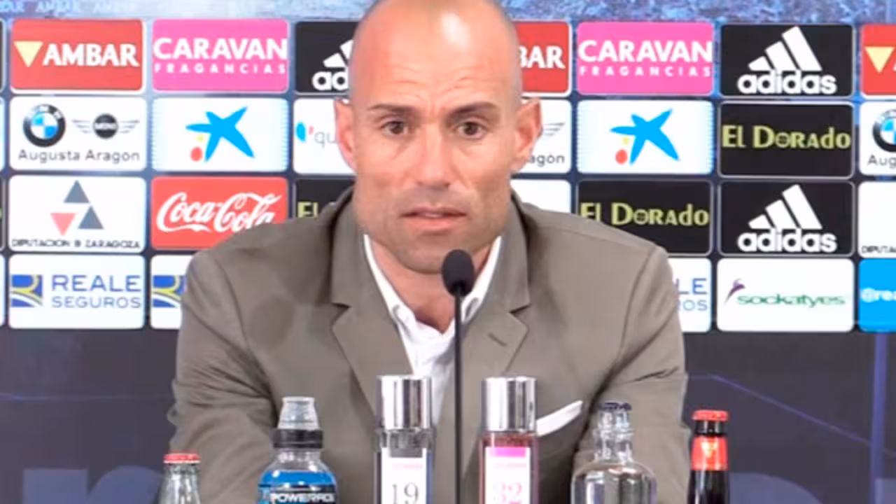 César Lainez en rueda de prensa