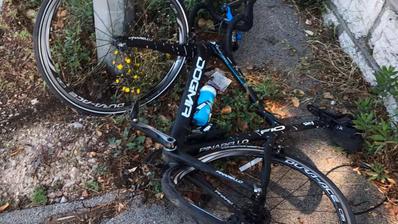 Así quedo la cicicleta de Froome