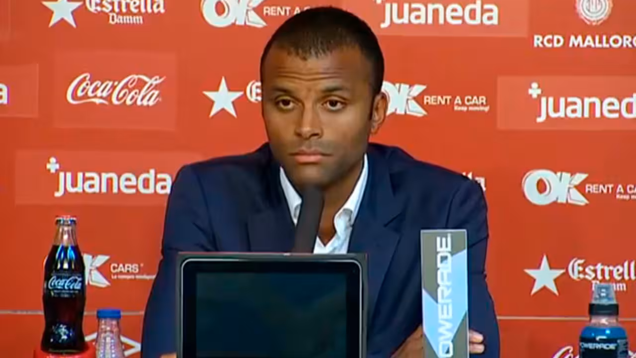 Maheta Molango en sala de prensa