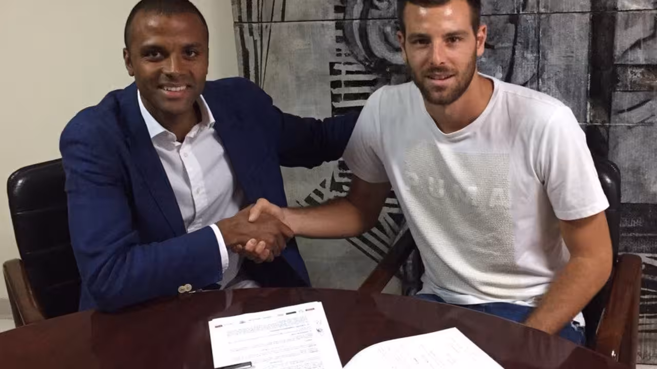 Alex López firma por el Real Mallorca
