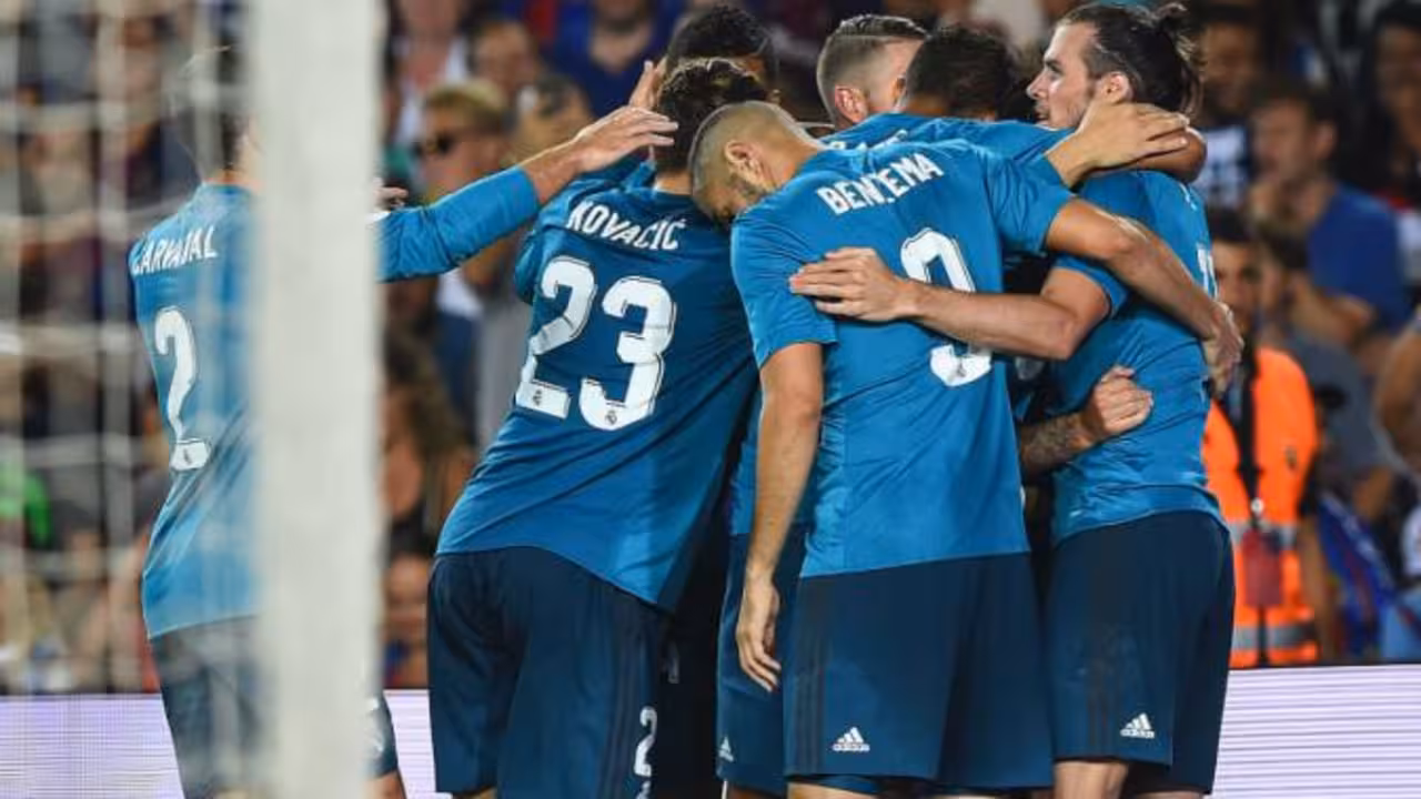 Real Madrid gana en Mestalla