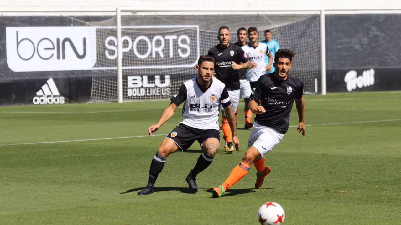 El Atlético Baleares gana en Mestalla