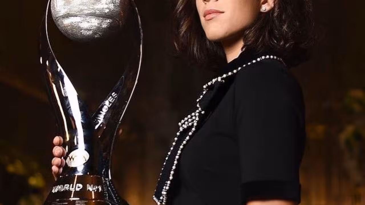 TWITTER @GarbiMuguruza