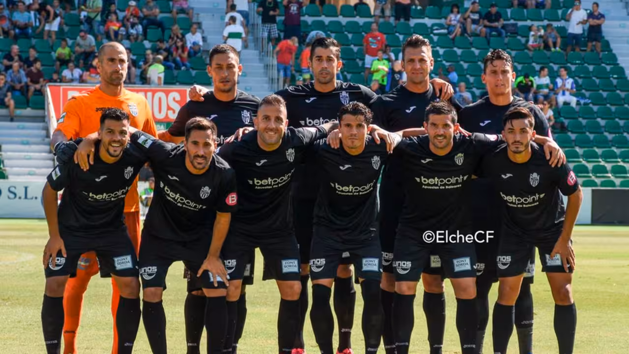 El Baleares en Elche
