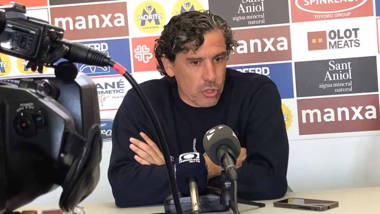 Raúl Garrido, entrenador del Olot