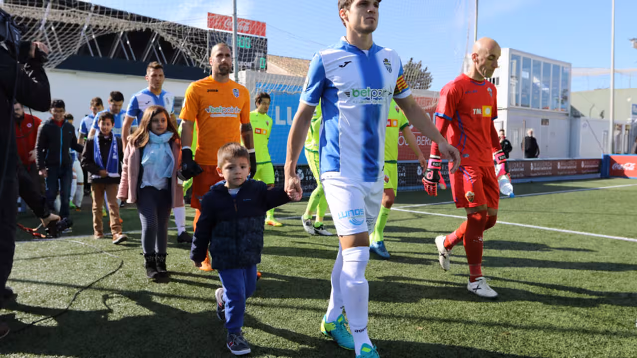 El Baleares empata ante el Elche
