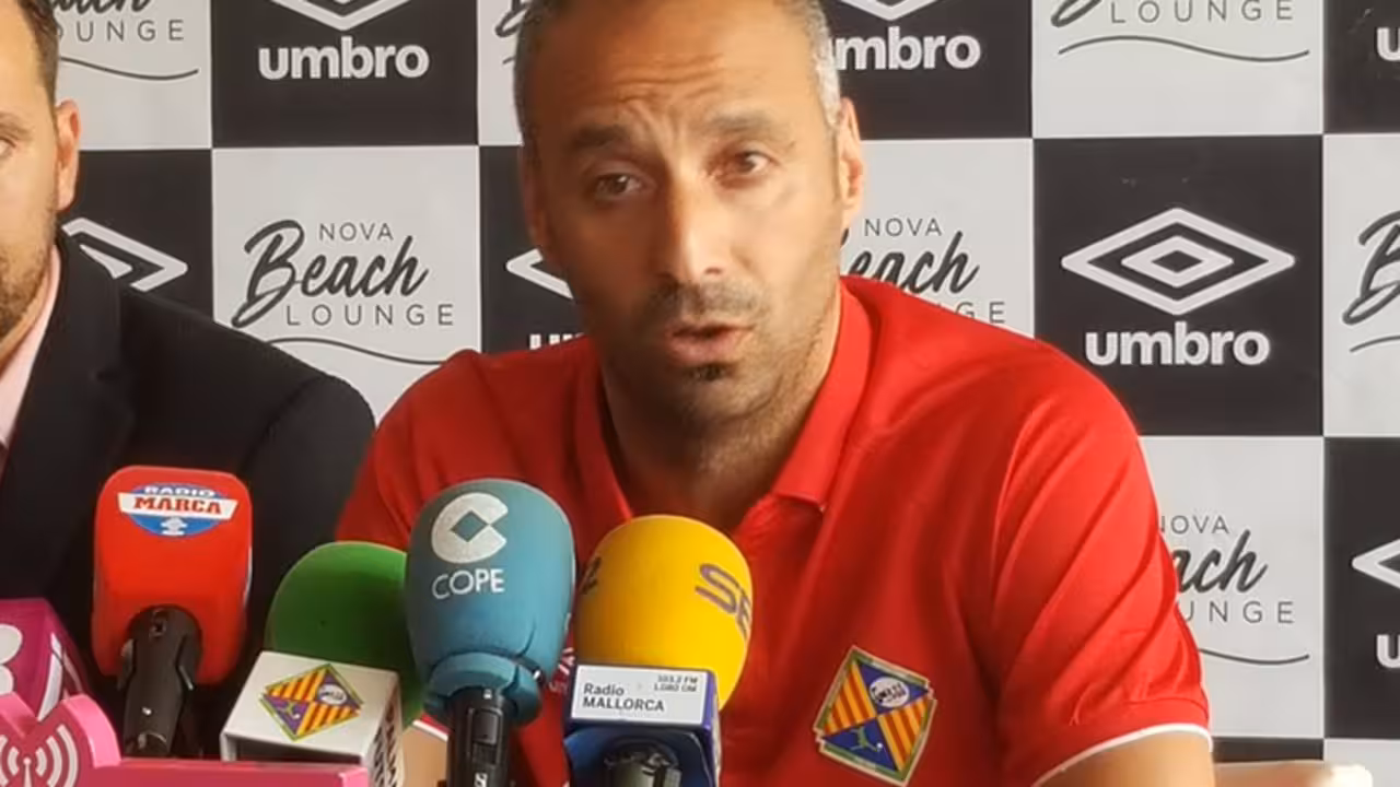 Vadillo en rueda de prensa