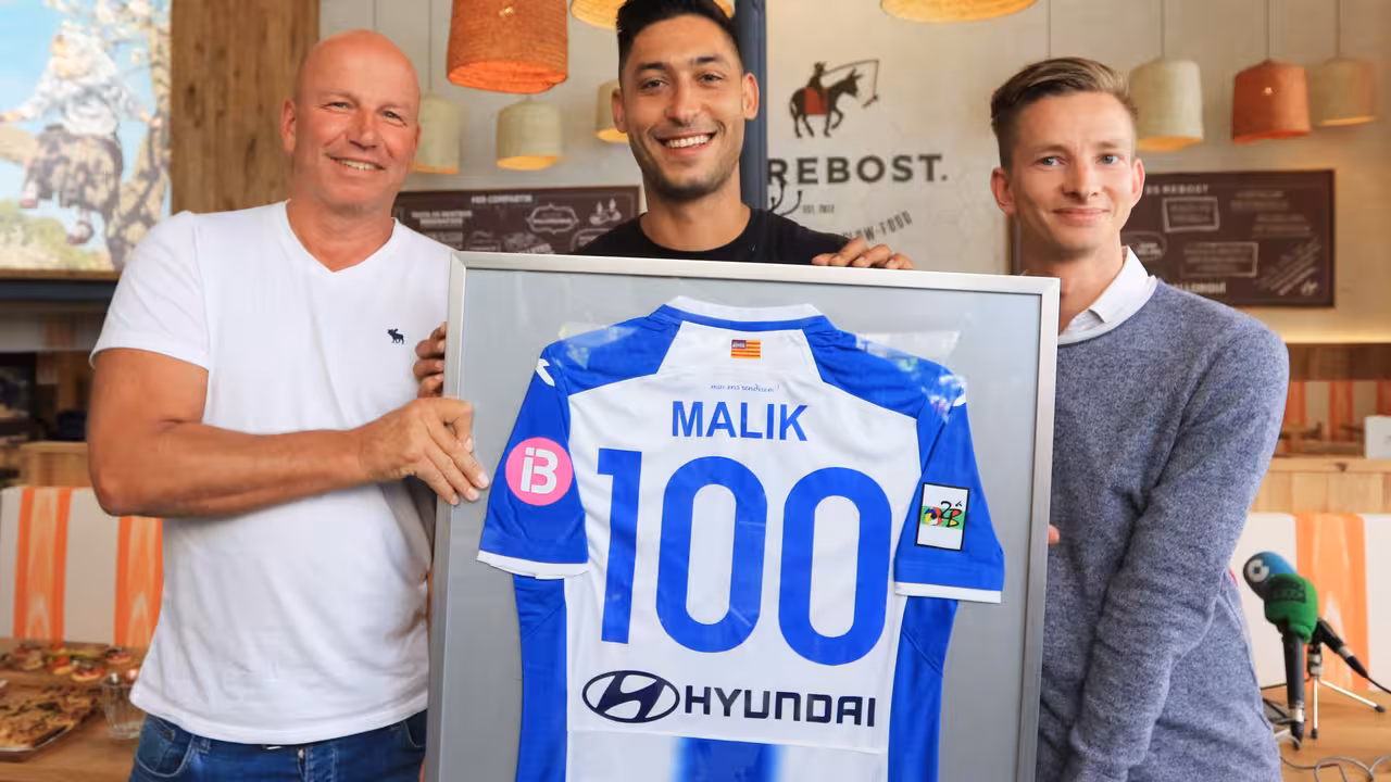 Malik se retira con 100 partidos