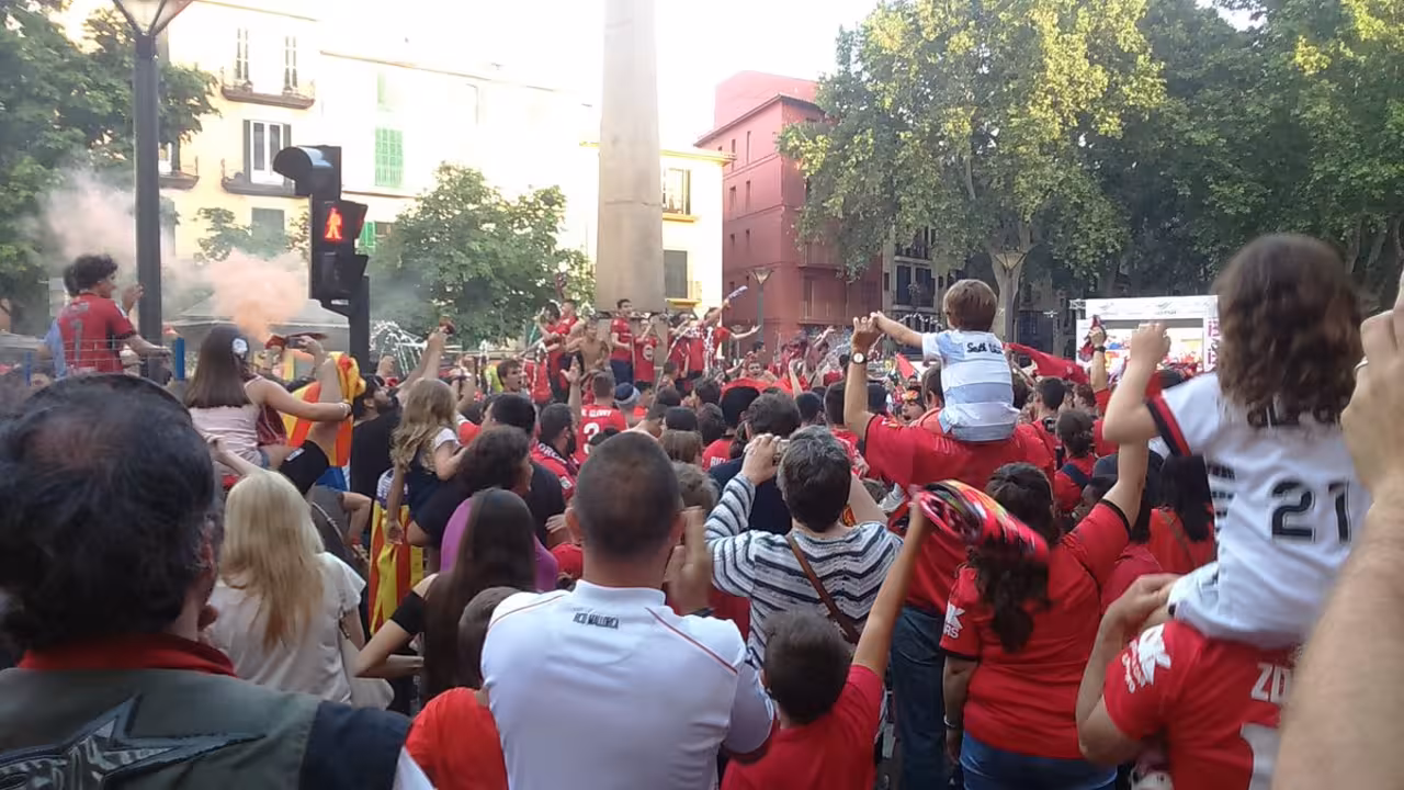 La afición del Real Mallorca en Las Tortugas