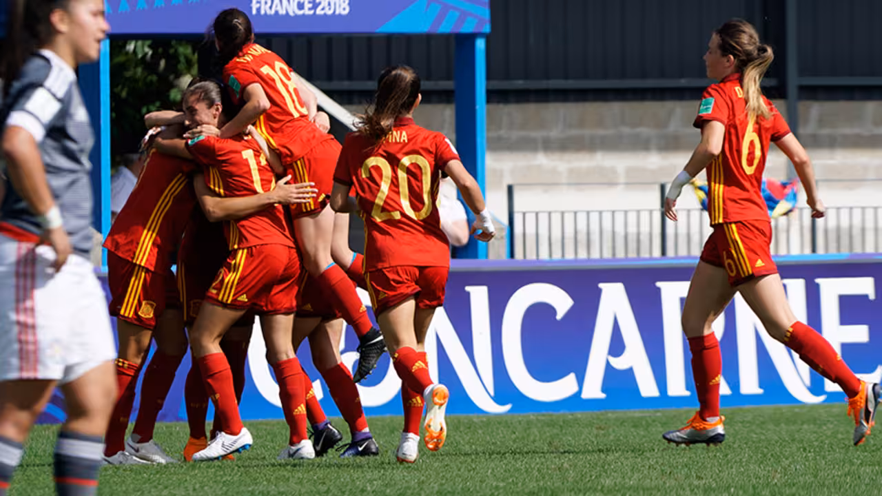 España gana con una gran Patricia Guijarro