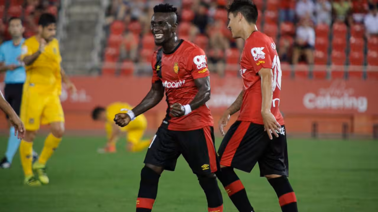 El Mallorca gana el Trofeo Ciutat de Palma