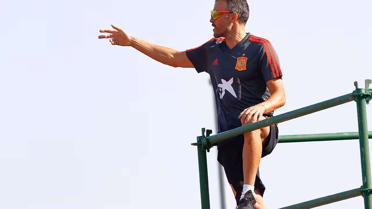Luis Enrique en el andamio