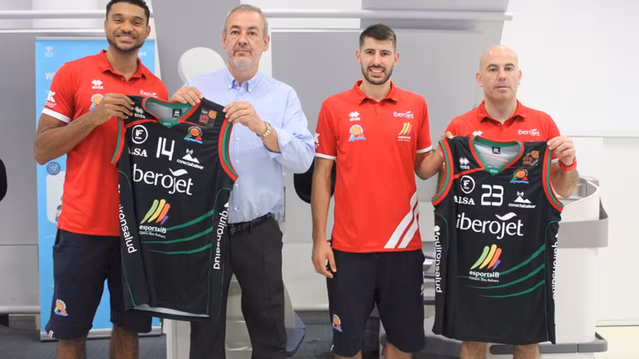 Iberojet Palma presenta a Gilbert y Quintela