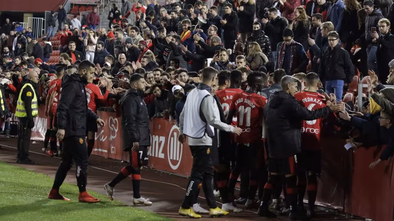 El Mallorca saluda a la afición