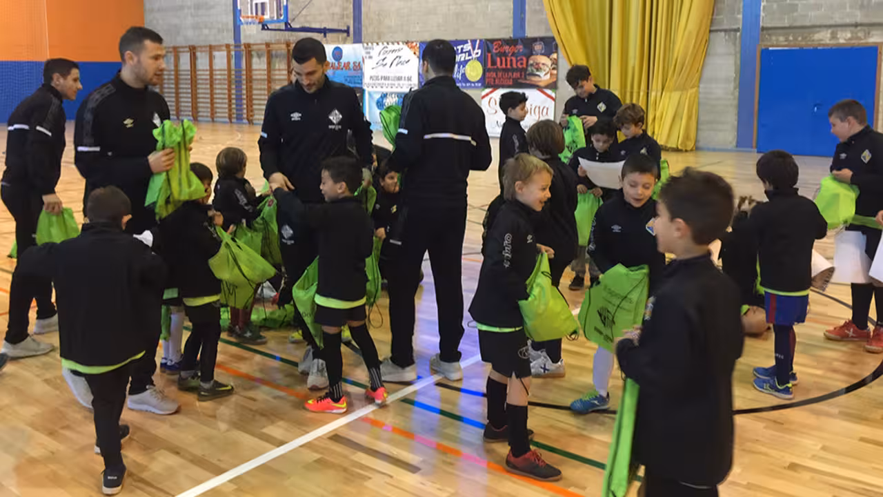 El Palma Futsal con los Campus de Palma y Alcudia