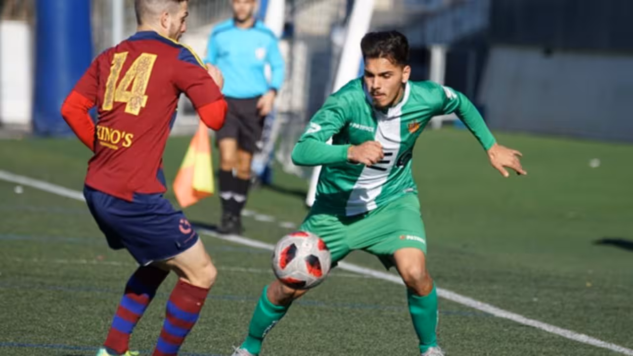 El Poblense gana en Cornella