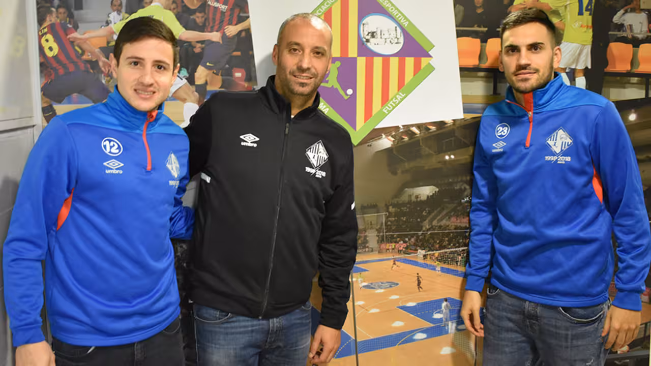 Nico Sarmiento, con Vadillo y Quintela