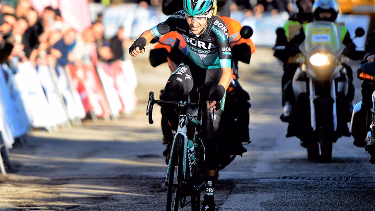 Buchman gana en la Challenge
