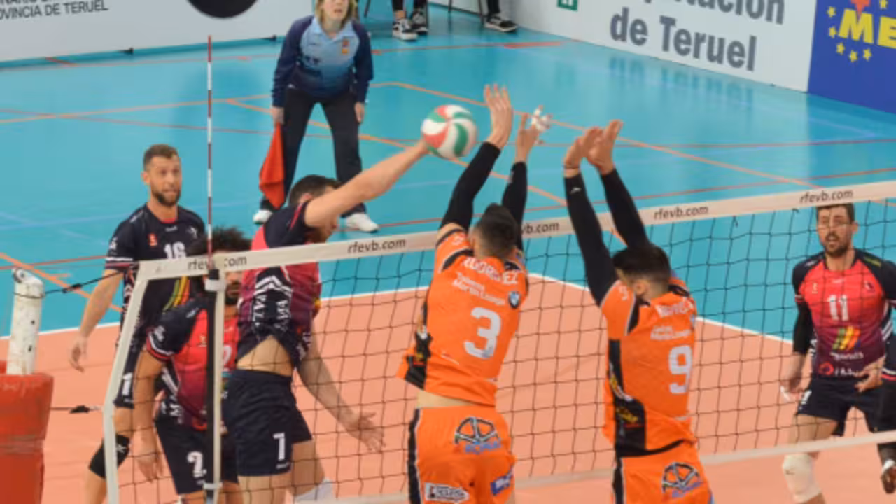 El Urbia Voley Palma cae en Tereuel