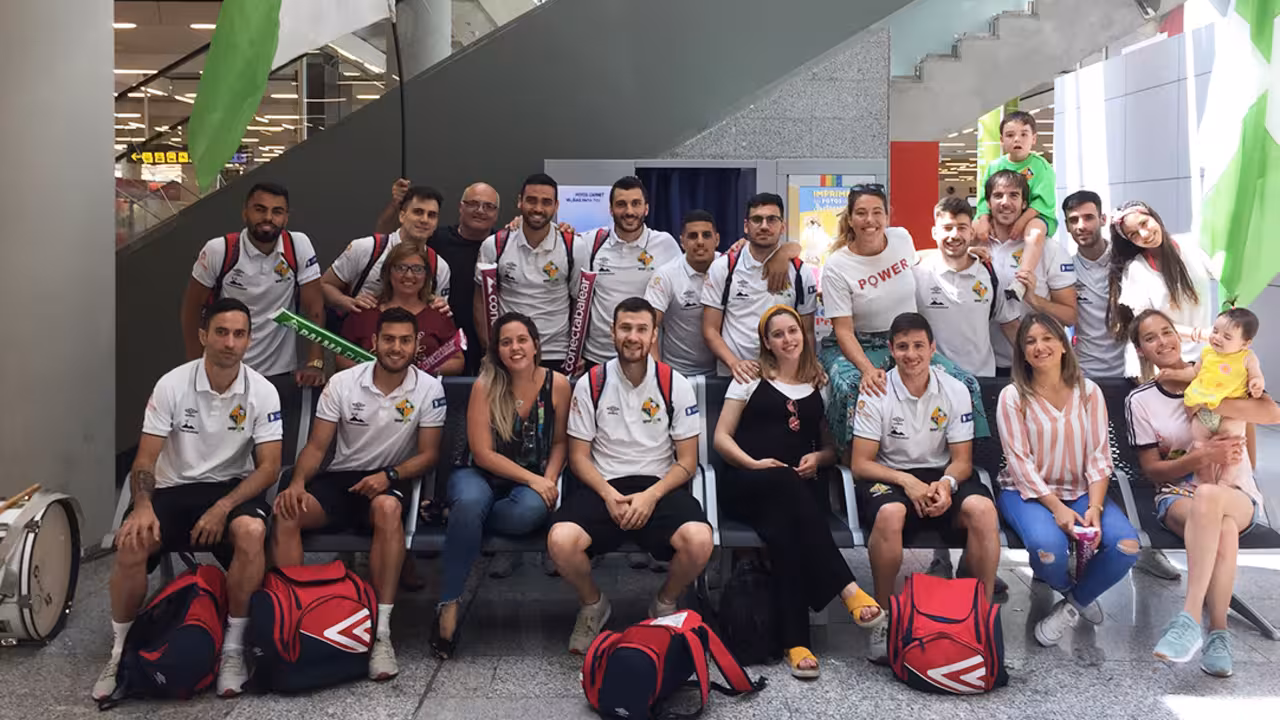 La plantilla con sus familias