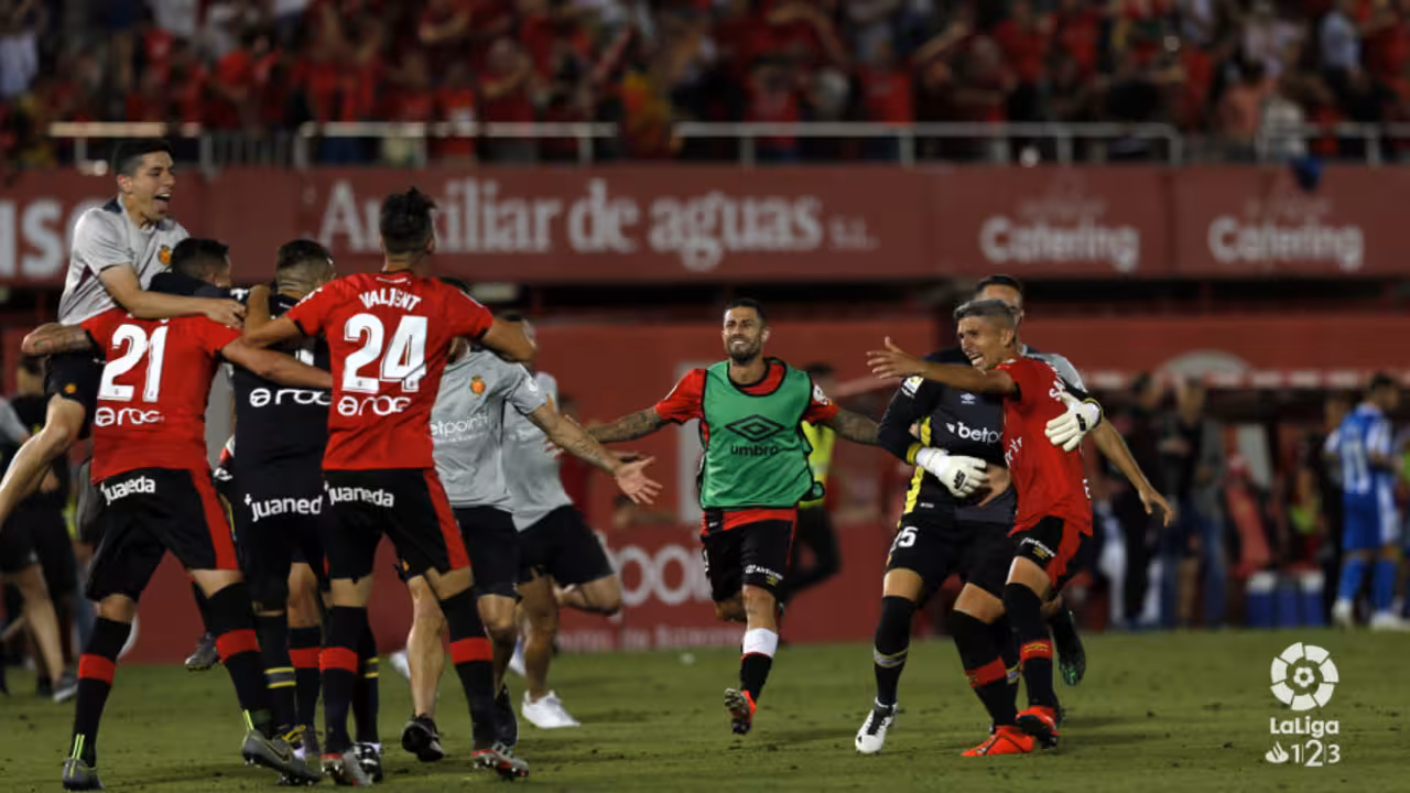 El Mallorca celebra el ascenso