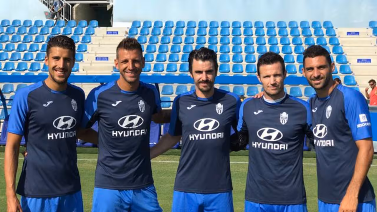 La plantilla en el Estadi Balear