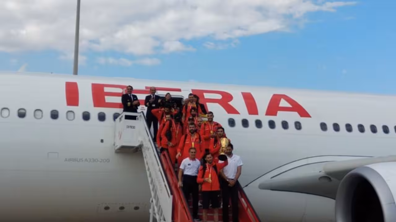 España aterriza en Barajas