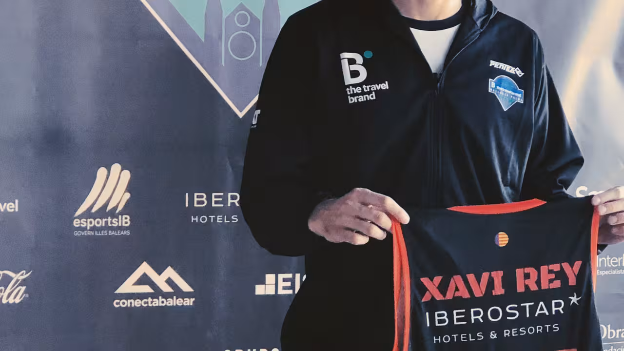 Xavi Rey llevará el 41 en la camiseta