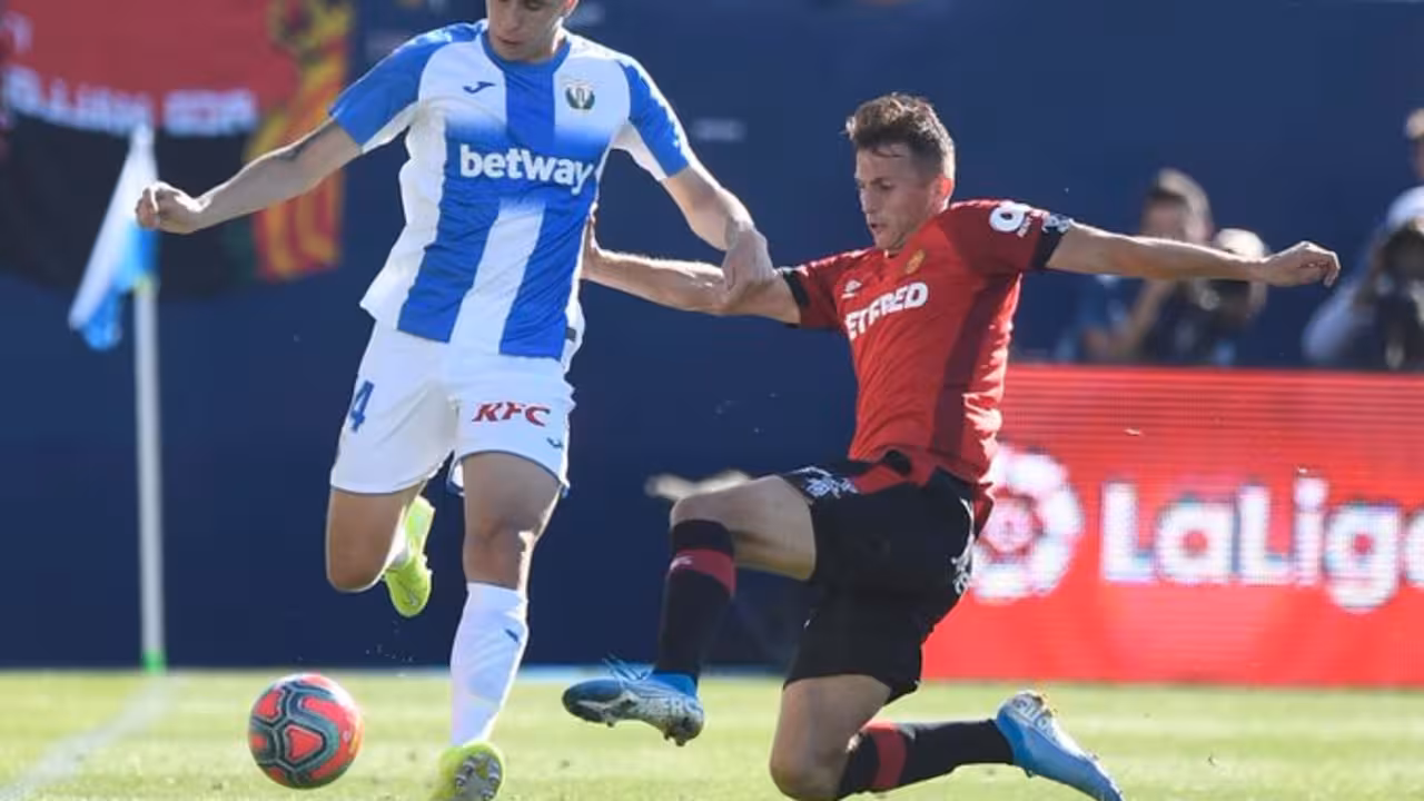 El Mallorca cae ante el colista