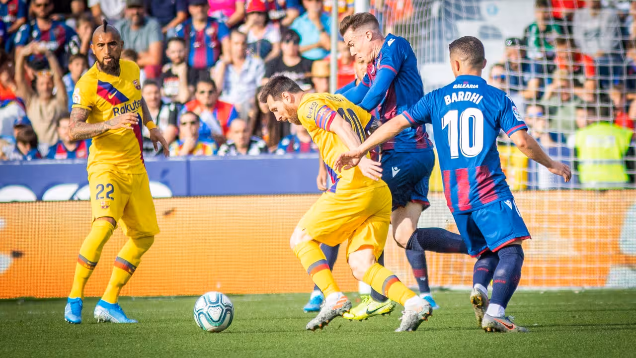 El FC Barcelona cae en Levante