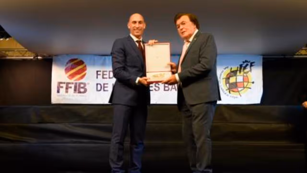 Bestard con Luis Rubiales