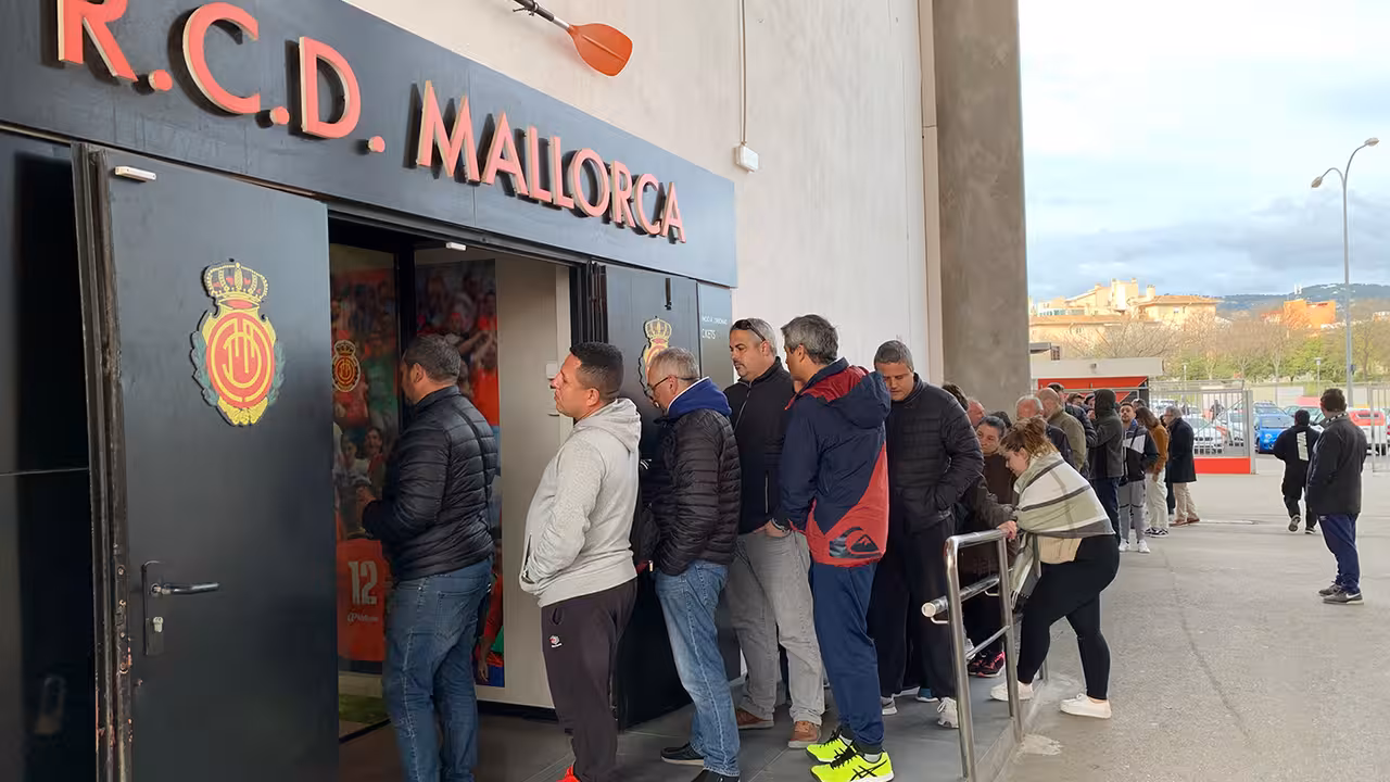 Colas en Son Moix