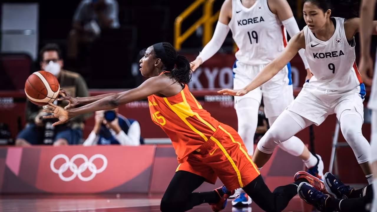 26-07-2021 Ndour en el España - Corea
DEPORTES
FIBA