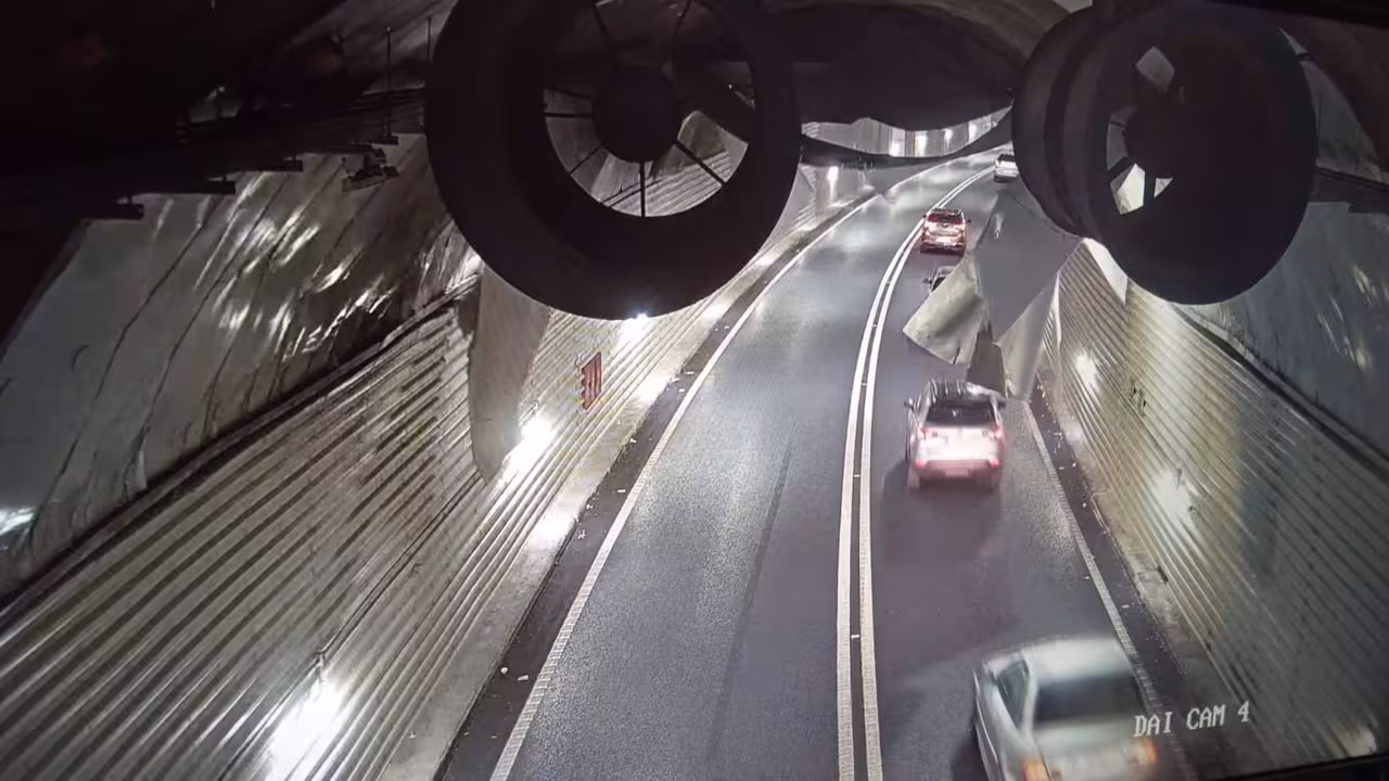 18/10/2023 Desprendimiento de unas lonas en el túnel de Son Vic.
SOCIEDAD ESPAÑA EUROPA ISLAS BALEARES AUTONOMÍAS
CONSELL DE MALLORCA