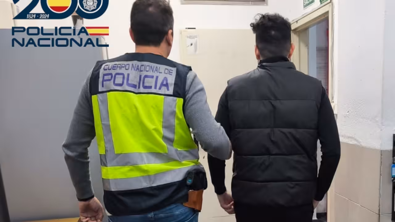 El padre fue detenido por la Policía Nacional.