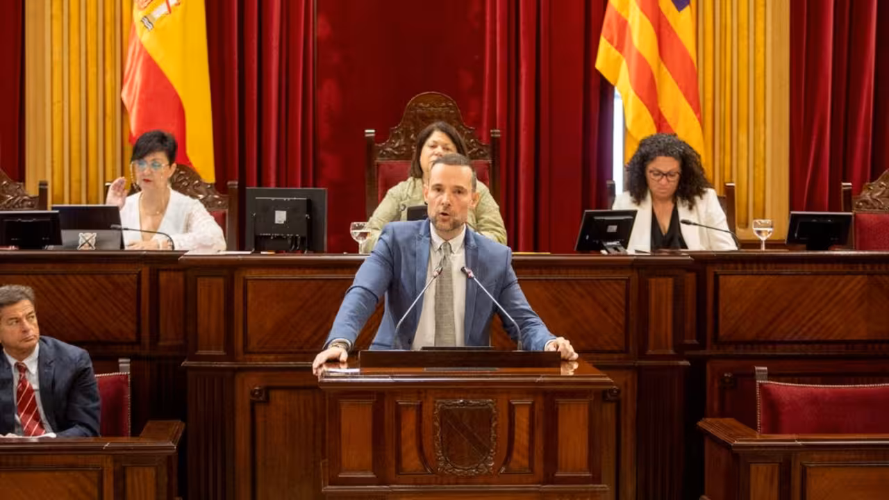 MJUAN PARLAMENT 1