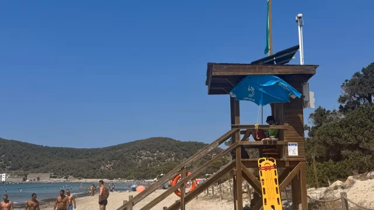 Sensores en la Playa de Ibiza