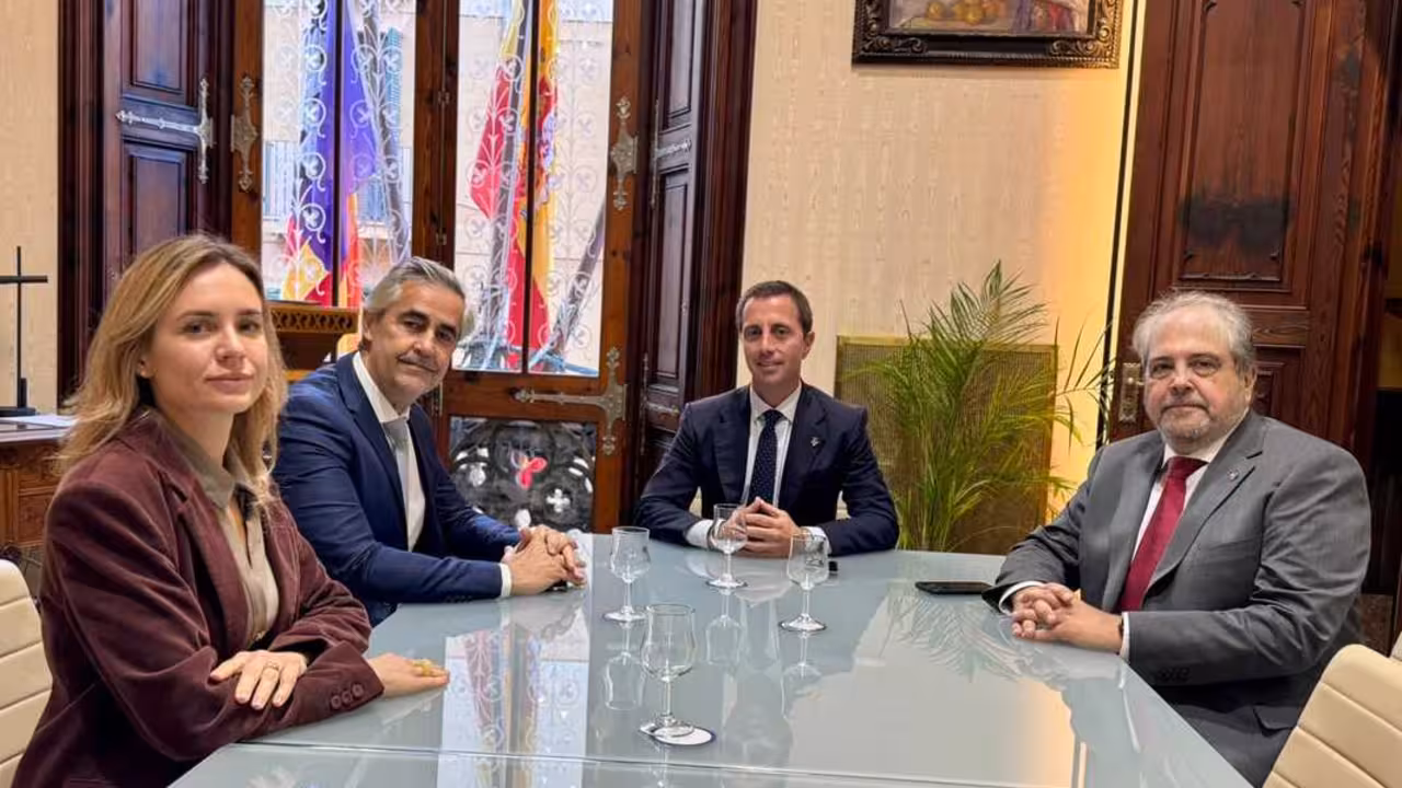 2025-10-02 Audiència amb el degà del Cos Consular 1